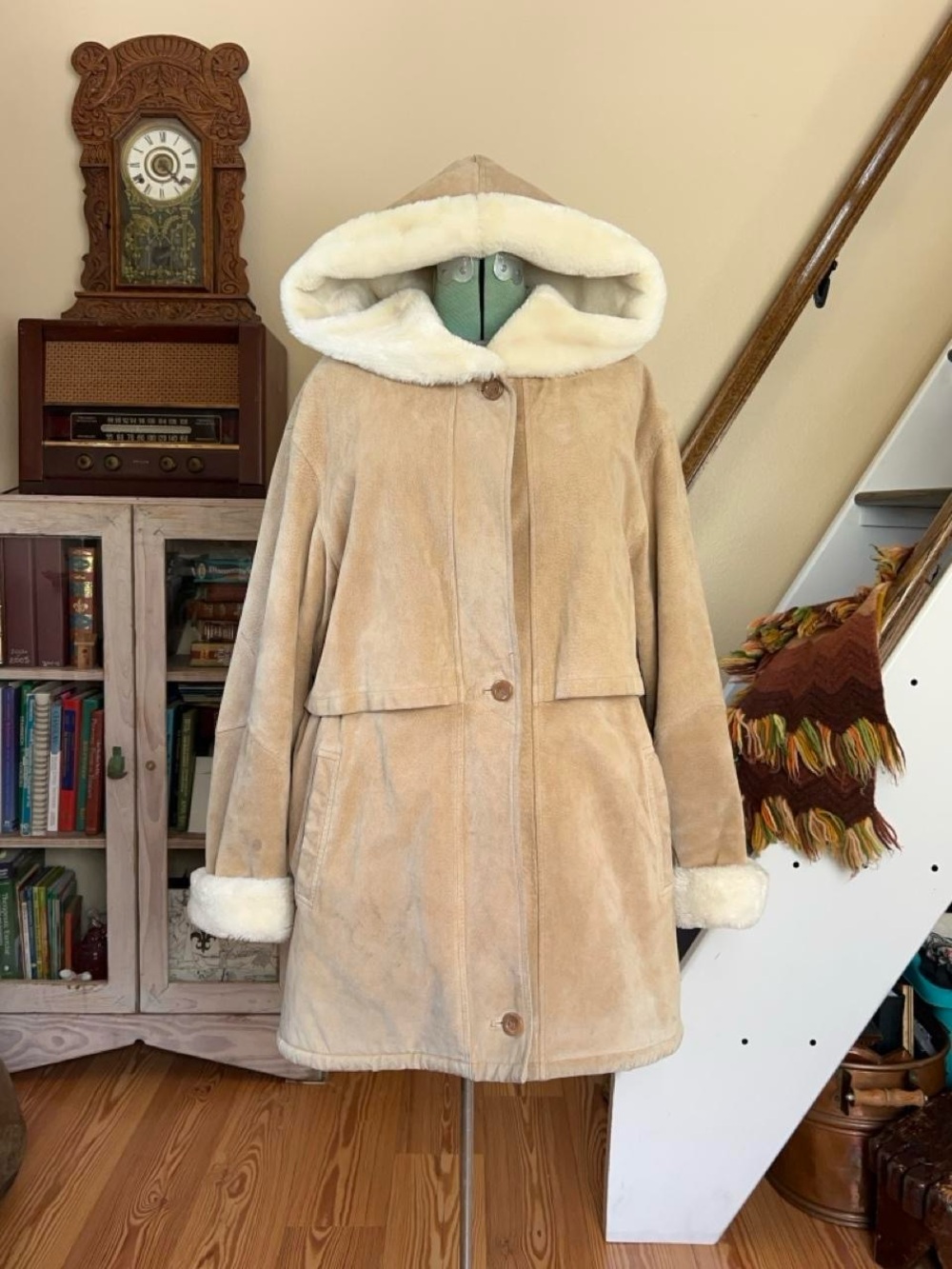 Vintage 90s JG Hook Tan Suede Leather Jacket w/ Faux Fur Lining & Hood Large